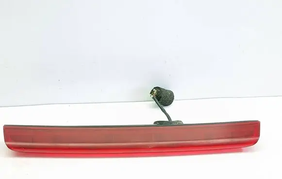 Toyota Avensis T250 Third/center stoplight E22041