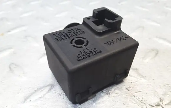 Lexus IS 220D-250-350 Horn signal 8665248010 0689003980