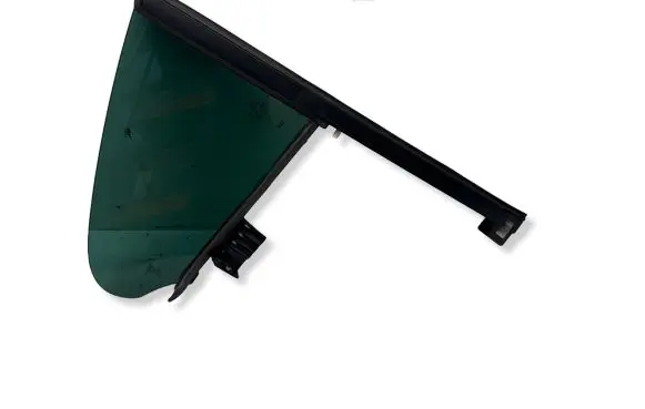 Volkswagen PASSAT CC Rear vent window glass 3C8845216A