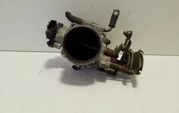 Subaru Legacy Throttle valve