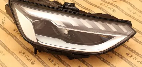 Audi A4 S4 B9 8W Headlight/headlamp 8W0941034D