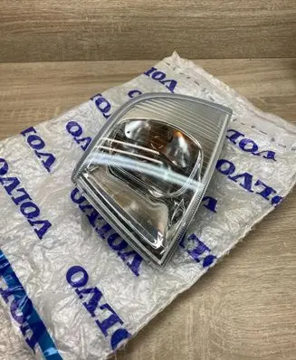 Volvo S40, V40 Front indicator light 30862523