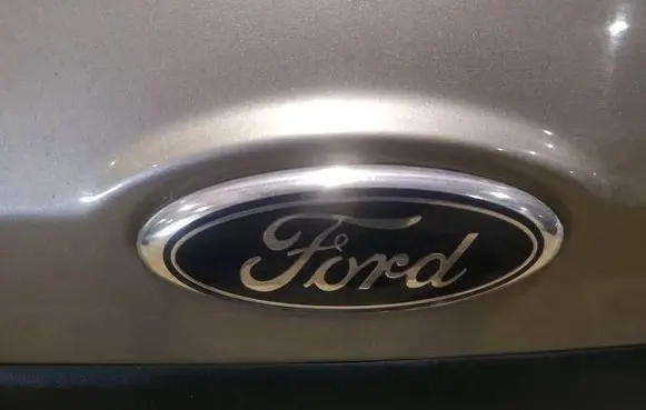 Ford Fiesta Manufacturer badge logo/emblem 