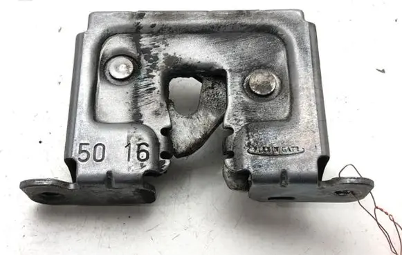 Mini One - Cooper Clubman R55 Engine bonnet/hood lock/catch