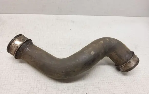 Intercooler hose/pipe