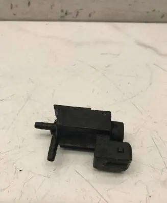 BMW 5 E60 E61 Turbo solenoid valve 1742712 72234100 C0626