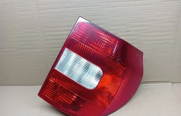 Skoda Yeti (5L) Rear/tail lights 5L0945096 5L0945112