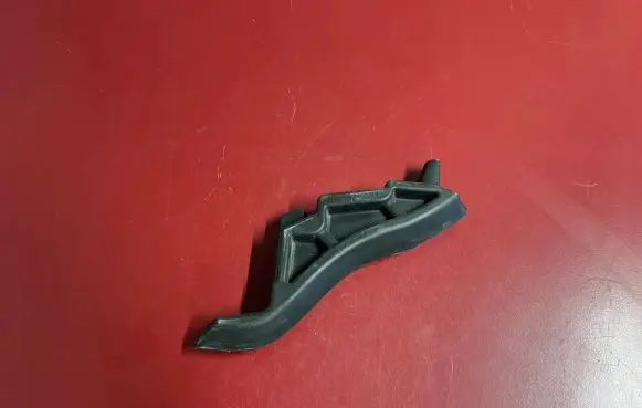 Toyota Yaris XP210 Fender foam support/seal 53153K0020
