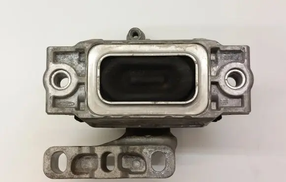 Seat Leon (1P) Engine mount bracket 1K0199262AM