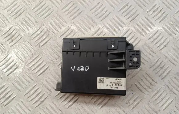 Toyota Verso Air conditioning/heating control unit 886500F121 MB1777002211