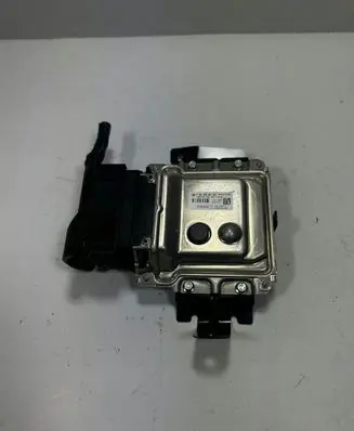 Ford Kuga III AdBlue liquid reservoir 