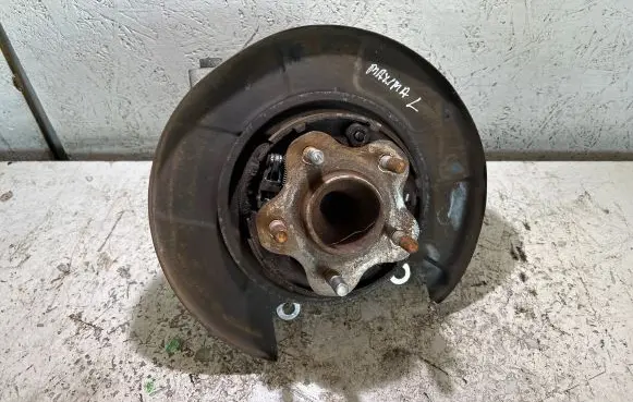 Nissan Maxima A36 Rear wheel hub