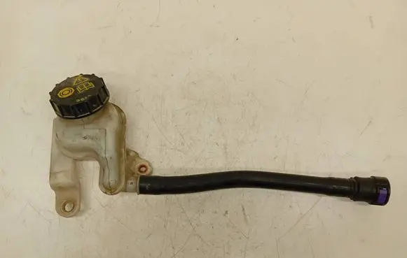 Ford Fiesta Brake fluid reservoir 8V512K478