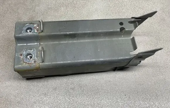 Opel Insignia A Front bumper shock/impact absorber 13235554