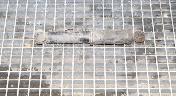 Hyundai i20 (PB PBT) Rear shock absorber/damper