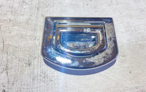 Volkswagen Touareg II Tie down hook / loop 1K0864203
