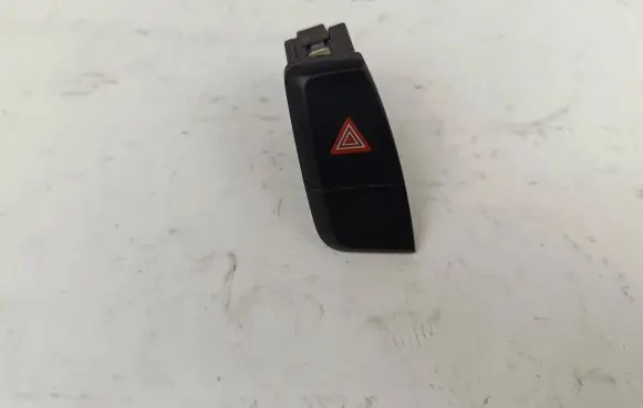 Audi A4 S4 B8 8K Hazard light switch 8K1941509C 10414