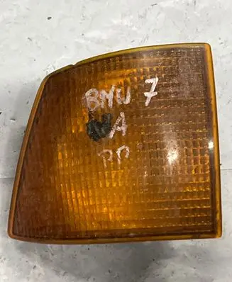 BMW 7 E32 Front indicator light 63131374012