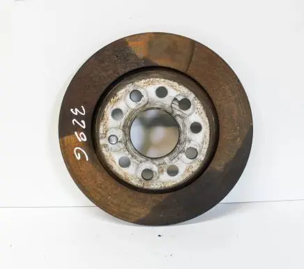 Volkswagen PASSAT B7 Rear brake disc