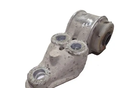 Audi A6 S6 C5 4B Rear axle beam mounts housing 8E0501521H 4B0501521E