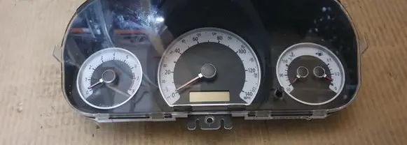 KIA Ceed Speedometer (instrument cluster) 940011H010