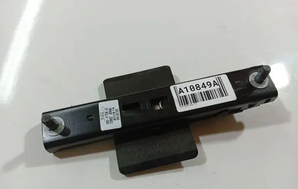 Ford Focus Seat belt adjustment rail AM51B11C46AC