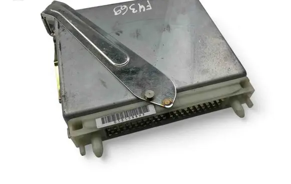 Volvo S70 V70 V70 XC Engine control unit/module ECU P09442108
