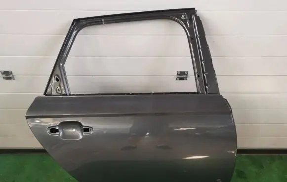 Audi A6 C7 Rear door