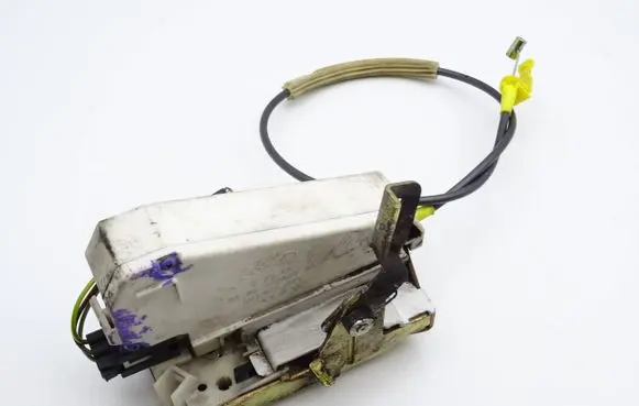 Ford Escort Rear door lock 93BG220A20BA