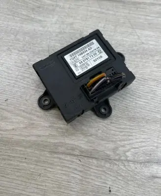 Ford Mondeo MK IV Door control unit/module 7G9T14B534AD 0507917300 14C236AD