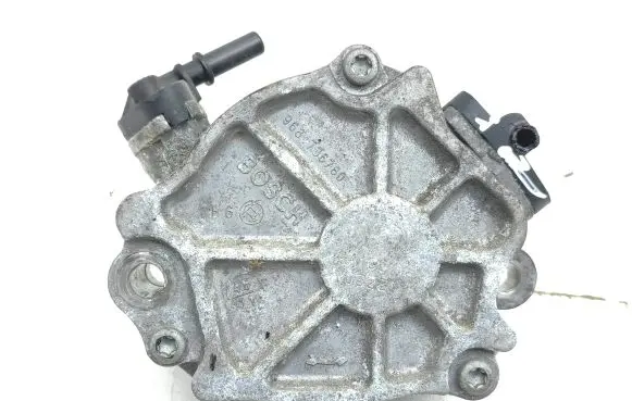 Volvo V60 Vacuum pump 9684786780
