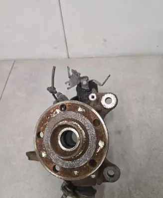 Audi A3 S3 8V Front wheel hub spindle knuckle 5Q0256R