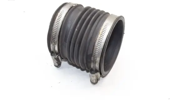 Jeep Grand Cherokee (WK) Air intake hose/pipe