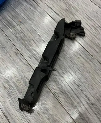 Peugeot 407 Front bumper mounting bracket 9651454080