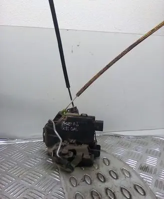 Audi A6 S6 C5 4B Rear door lock
