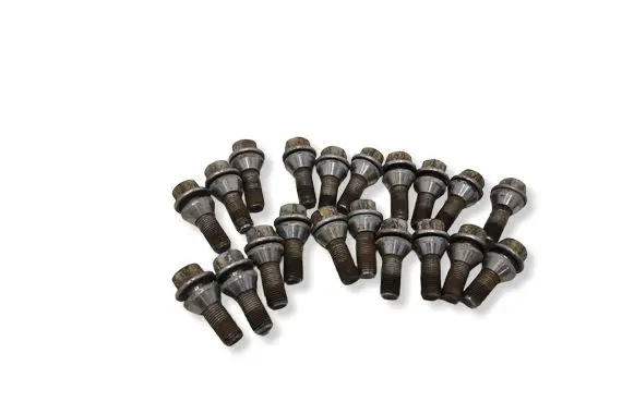 Volvo XC90 Nuts/bolts 