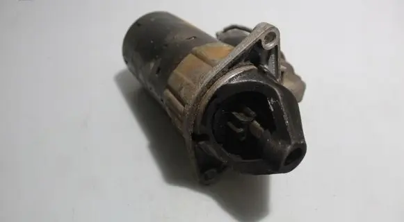 Opel Zafira A Starter motor