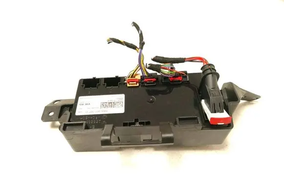 Volkswagen Golf VIII Air conditioning/heating control unit 3WA907007D