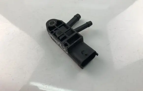 Volvo V40 Air pressure sensor 31697984