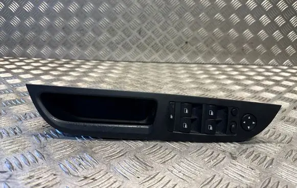 BMW 5 E60 E61 Electric window control switch 9122111