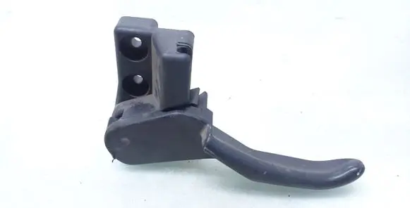 Volkswagen PASSAT B5.5 Engine bonnet (hood) release handle 3B1823533