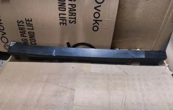 BMW 5 E60 E61 Sill 7033760
