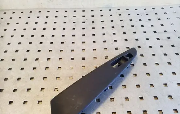 Hyundai ix35 Rear door window switch trim 3835231110
