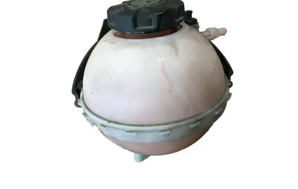 BMW 3 F30 F35 F31 Coolant expansion tank/reservoir