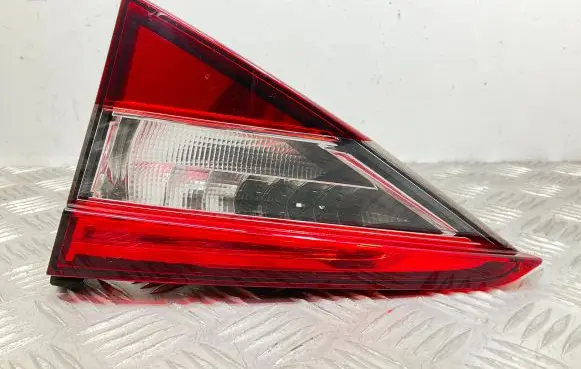 Skoda Superb B8 (3V) Tailgate rear/tail lights 3V9945308C