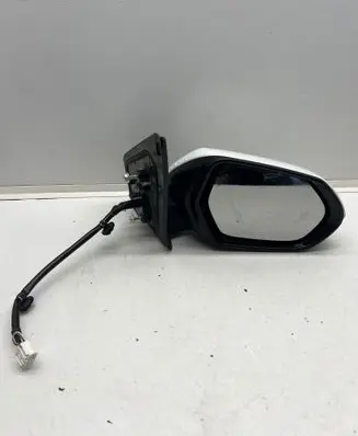 Toyota Yaris XP210 Front door electric wing mirror 9901200 E8049749