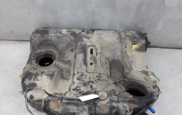 Volvo V70 Fuel tank 8671616