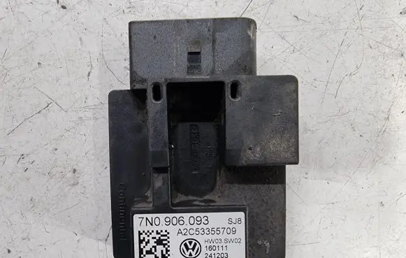 Volkswagen Sharan Fuel injection pump control unit/module 7N0906093