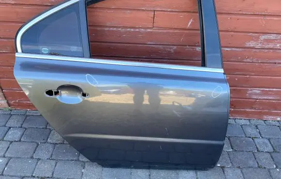 Volvo S80 Rear door 