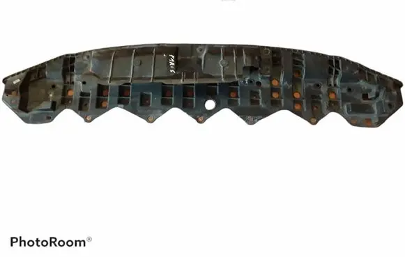Toyota Yaris Engine splash shield/under tray 526180D030
